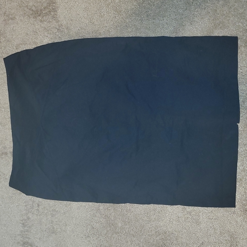 Black pencil skirt